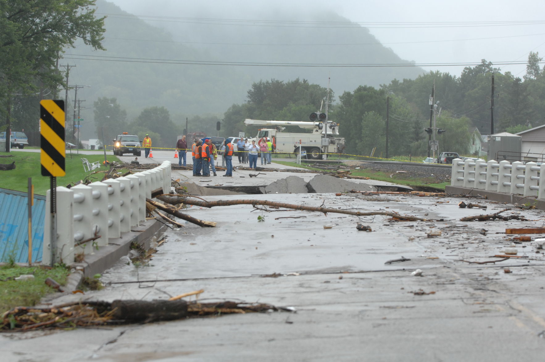 2007 Flood Then 03